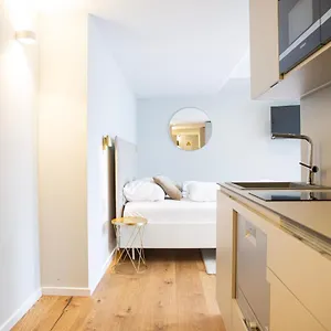 Blackhome I Contactless Check-in Lejlighedshotel Wien